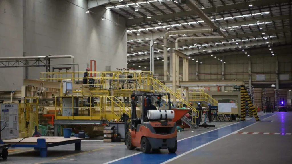 Brazil industry sees deflation in May as food prices drop