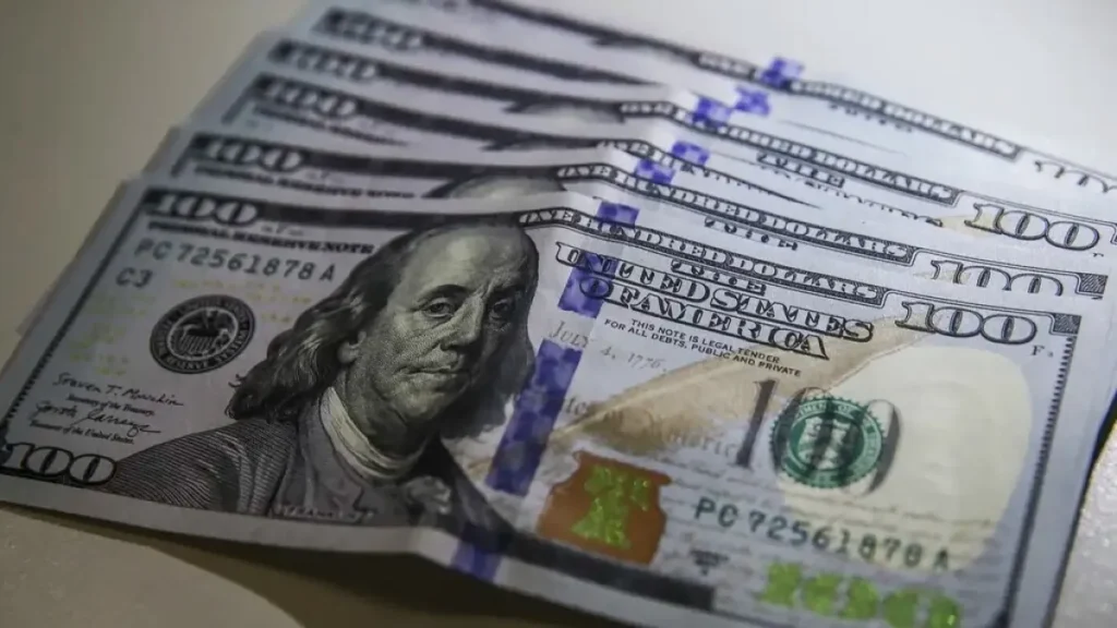 Brazil Dollar Rises to R$5.17 on Middle East Tensions