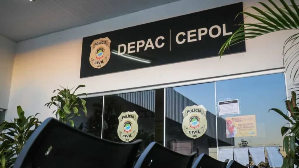 Brazil boy, 6, left alone for hours leads to police case