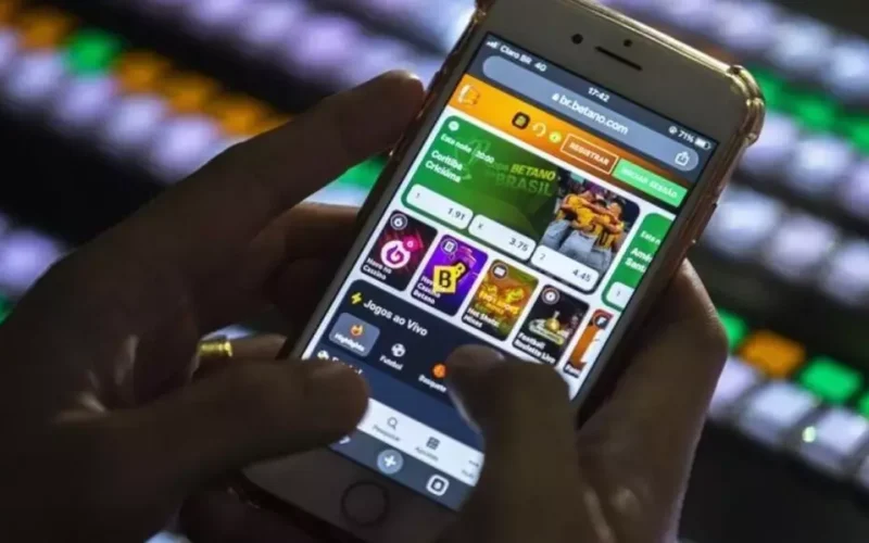 Brazil Gamblers Seek Mental Health Help, Find True Villain in Betting Apps