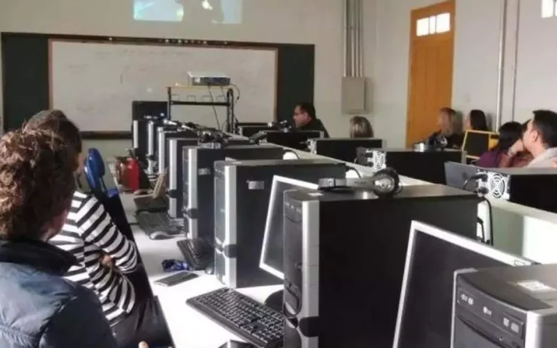 Brazil opens 160 slots for computer teaching degrees