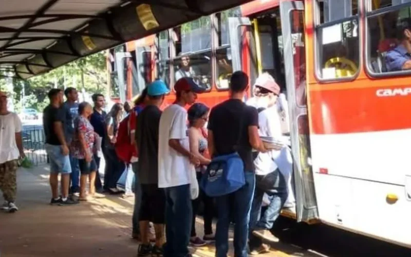 Brazil takes over city bus system from private consortium