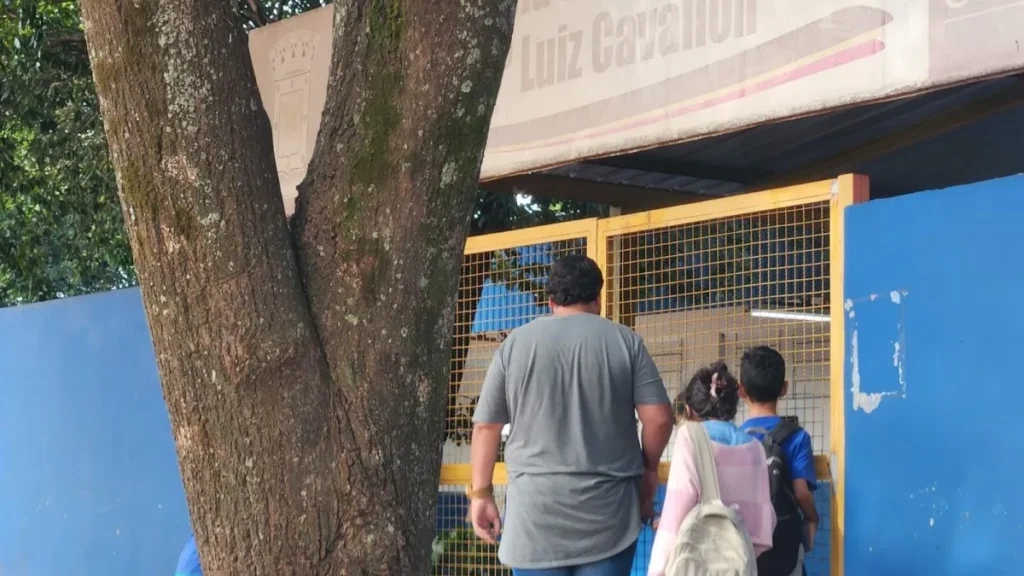 Brazil School Wire Theft Disrupts 6 Classrooms