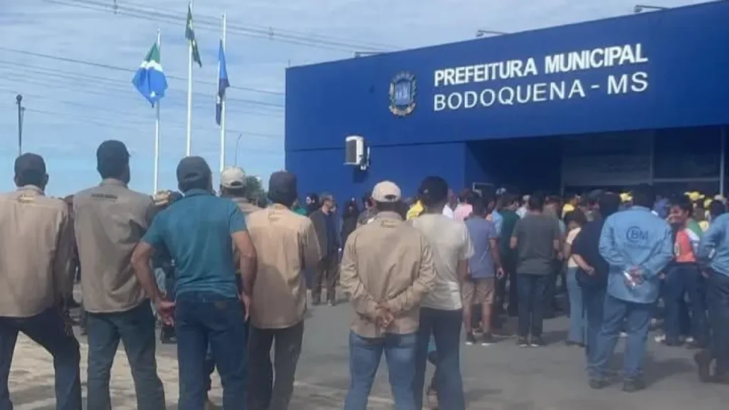 Brazil farmers pack hall to block wildlife refuge creation