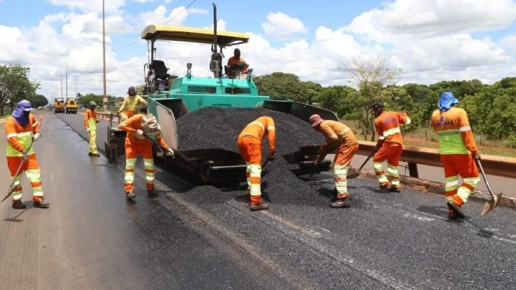 Brazil signs contract for drainage, paving in Tiradentes