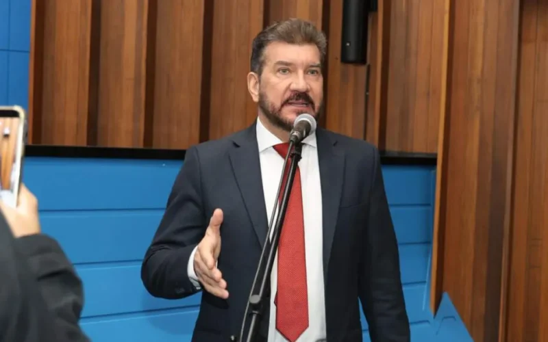 Brazil lawmaker moves to block Master Bank payroll deductions