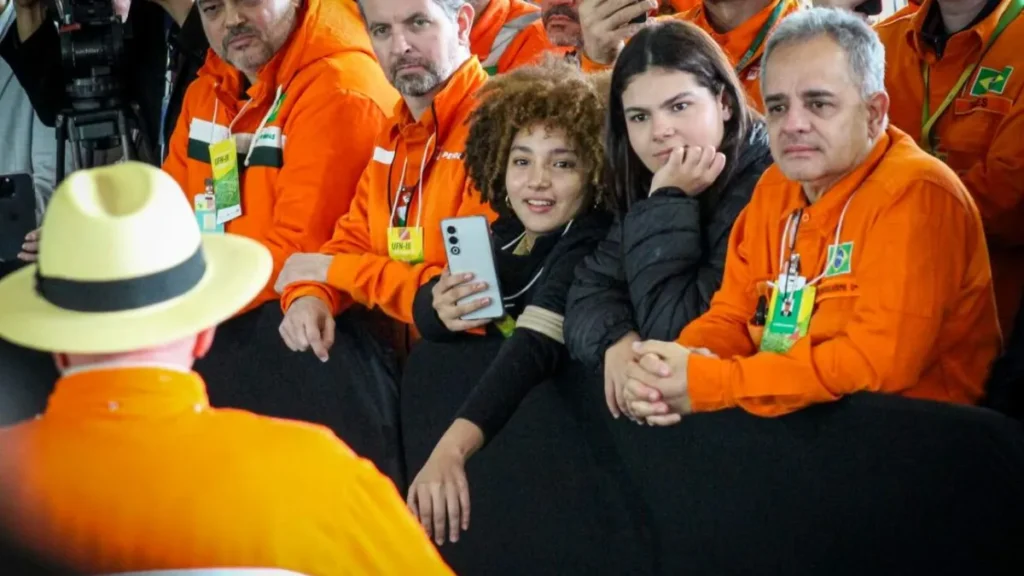 Brazilian teen councilwomen get real-world political lessons