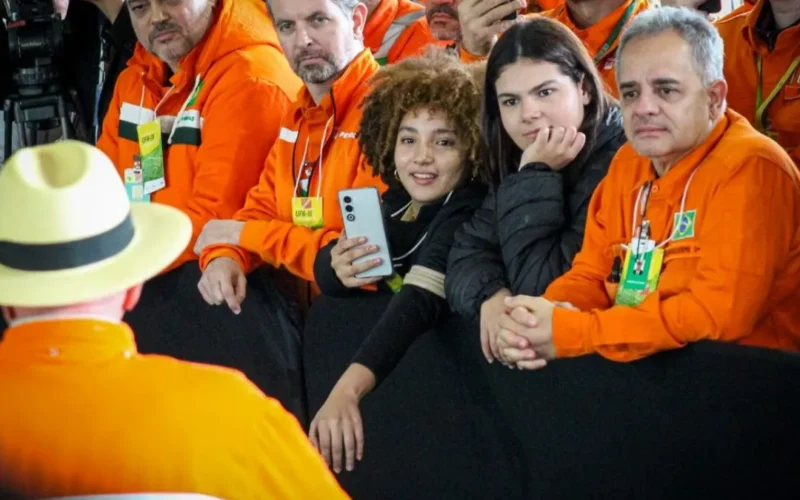 Brazilian teen councilwomen get real-world political lessons