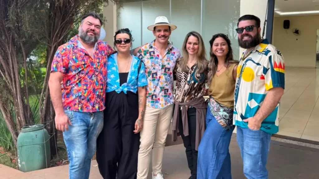 Brazil friends wear colorful shirts to say goodbye to beloved figure