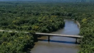 Brazil lifts weight limit on Miranda River bridge to 10 tons