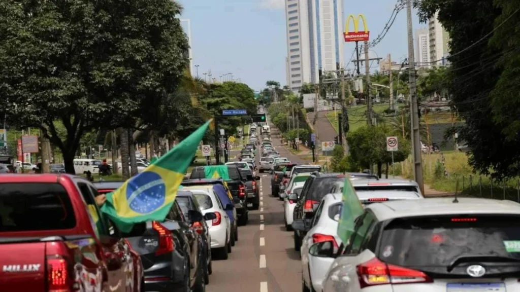 Brazil Politicians Must Report Car Plates Used in Motorcades