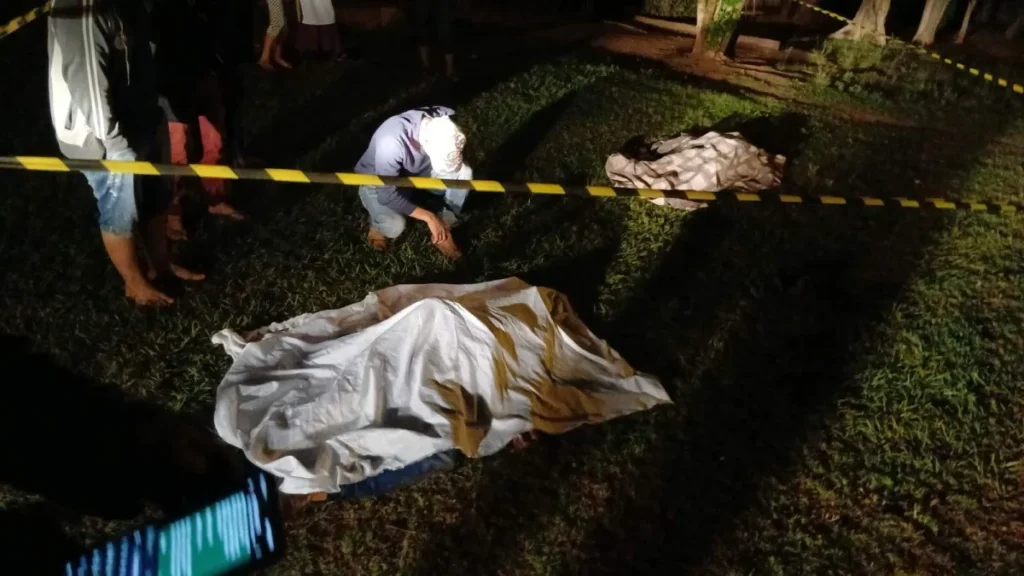 Brazil knife attack kills 2 brothers on motorcycle at border