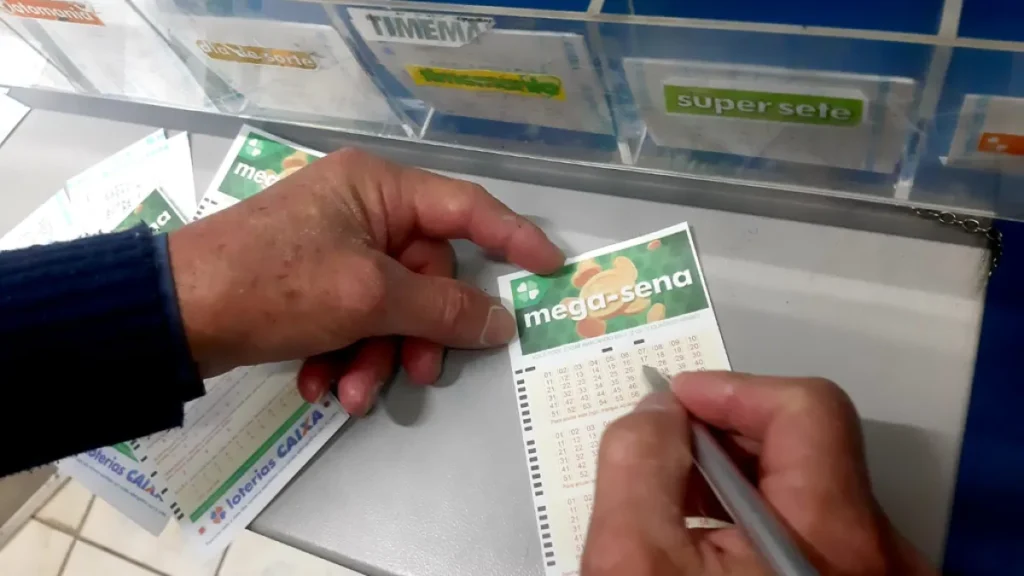 Brazil Mega-Sena jackpot rolls over, 68 win quadra in MS
